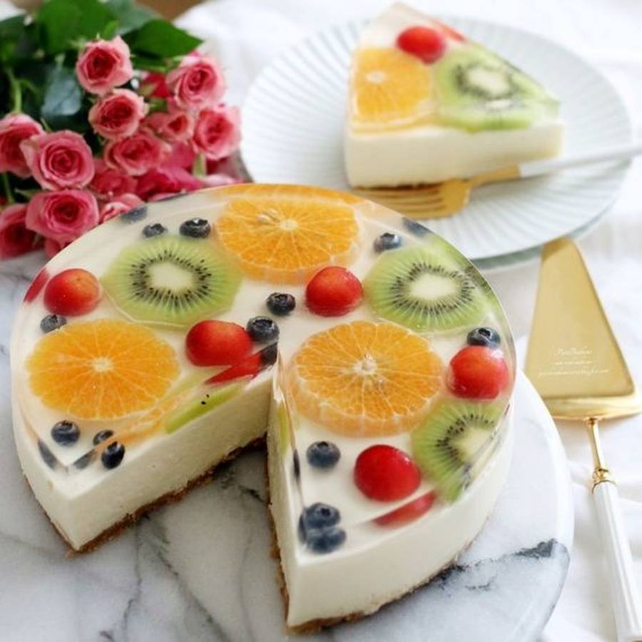 تزیین ژله با میوه موز