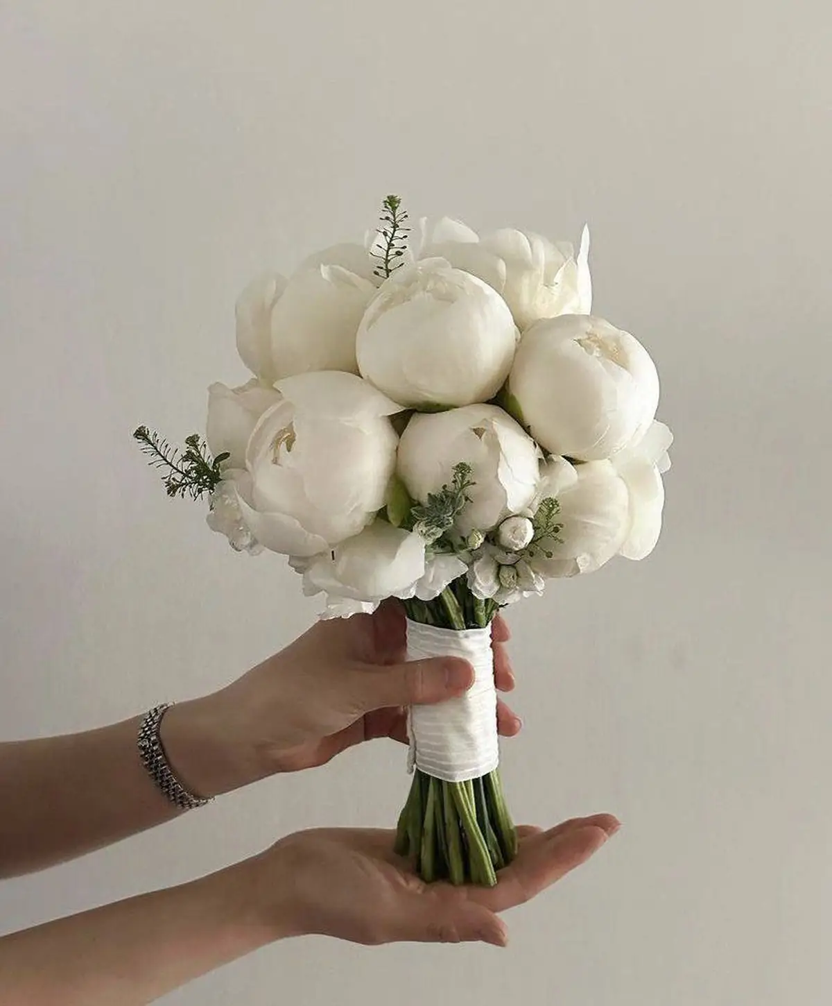 دسته گل عروس لاکچری 