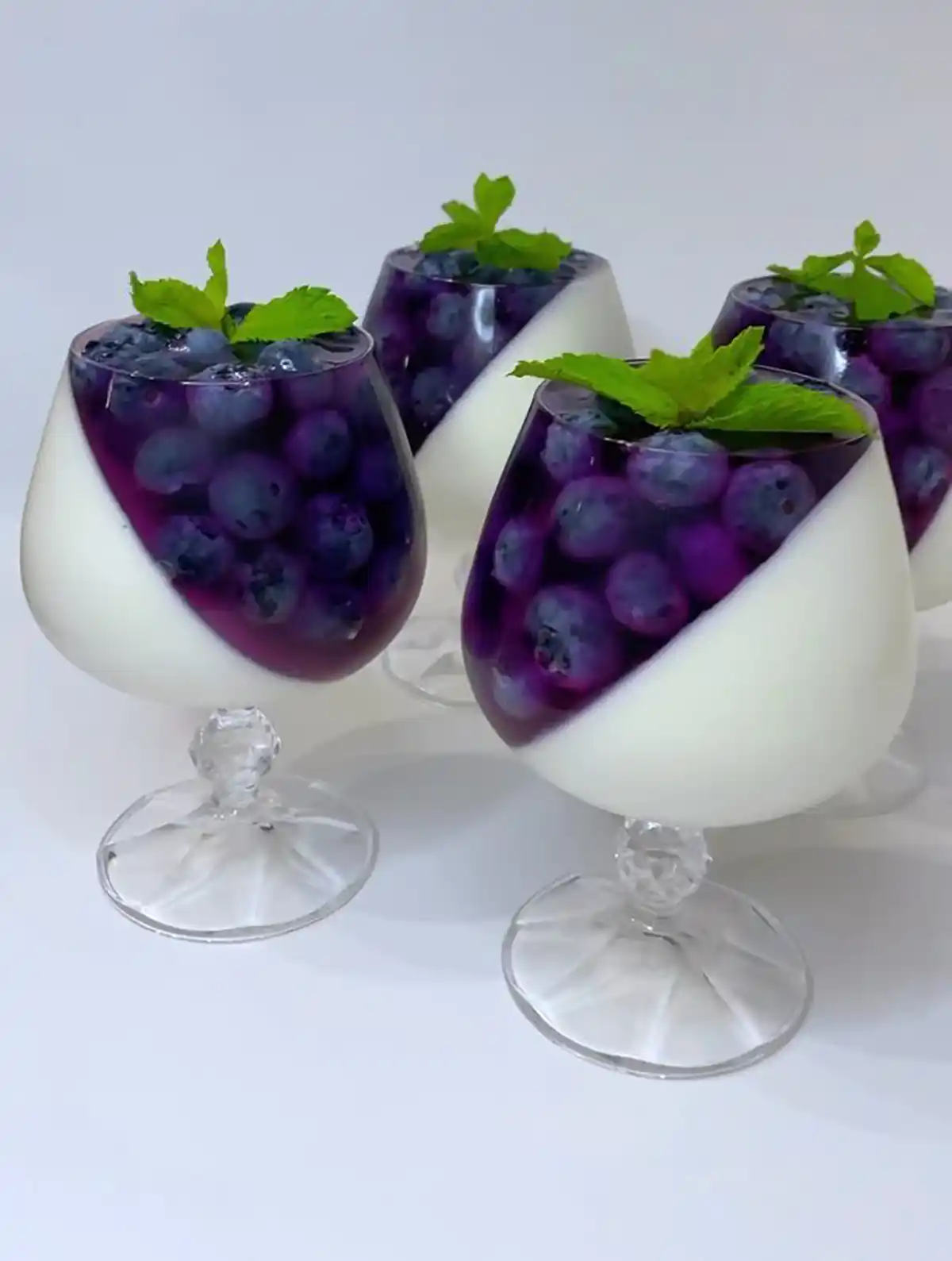 ژله شب یلدا لیوانی