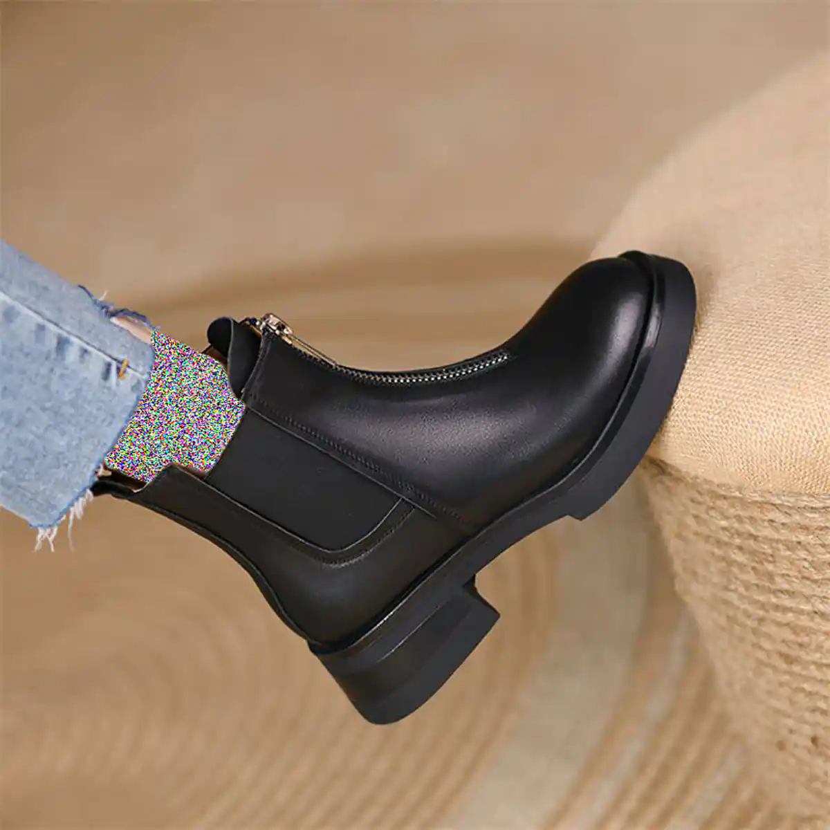 نیم بوت زنانه پاشنه دار 