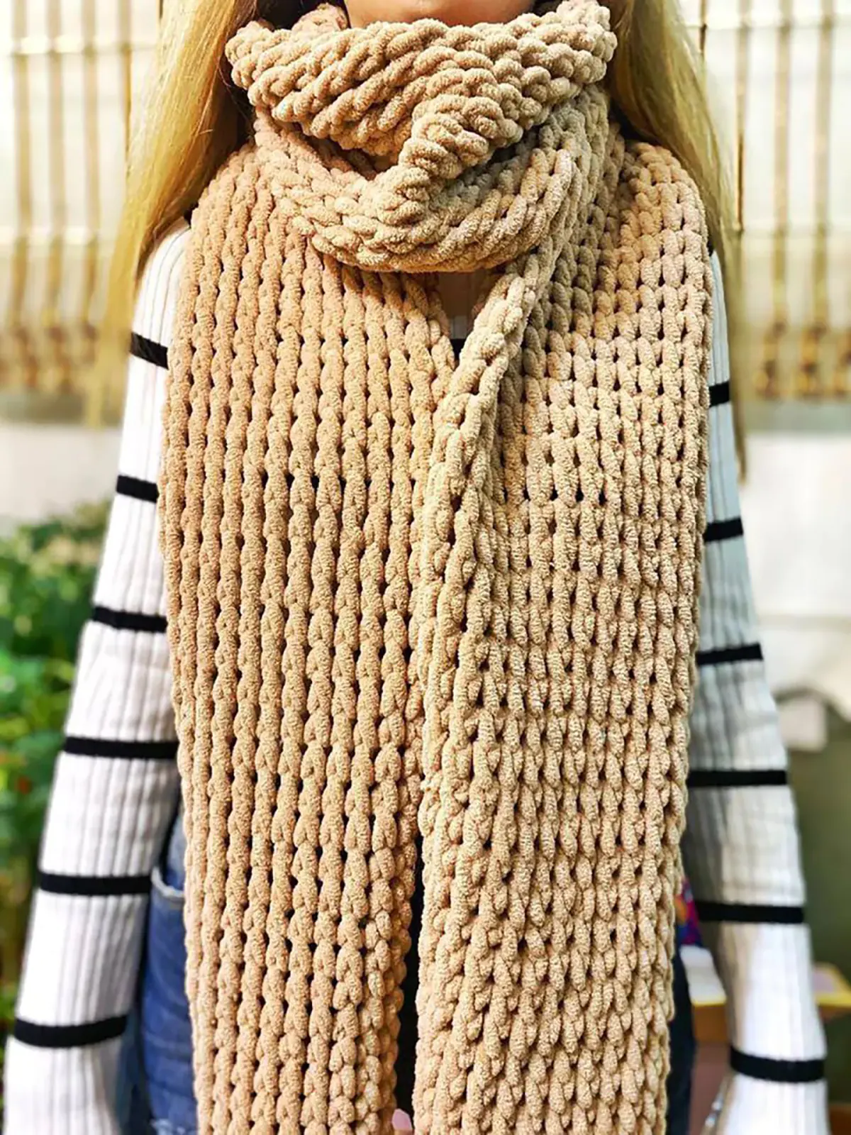 عرض شال گردن بافتنی