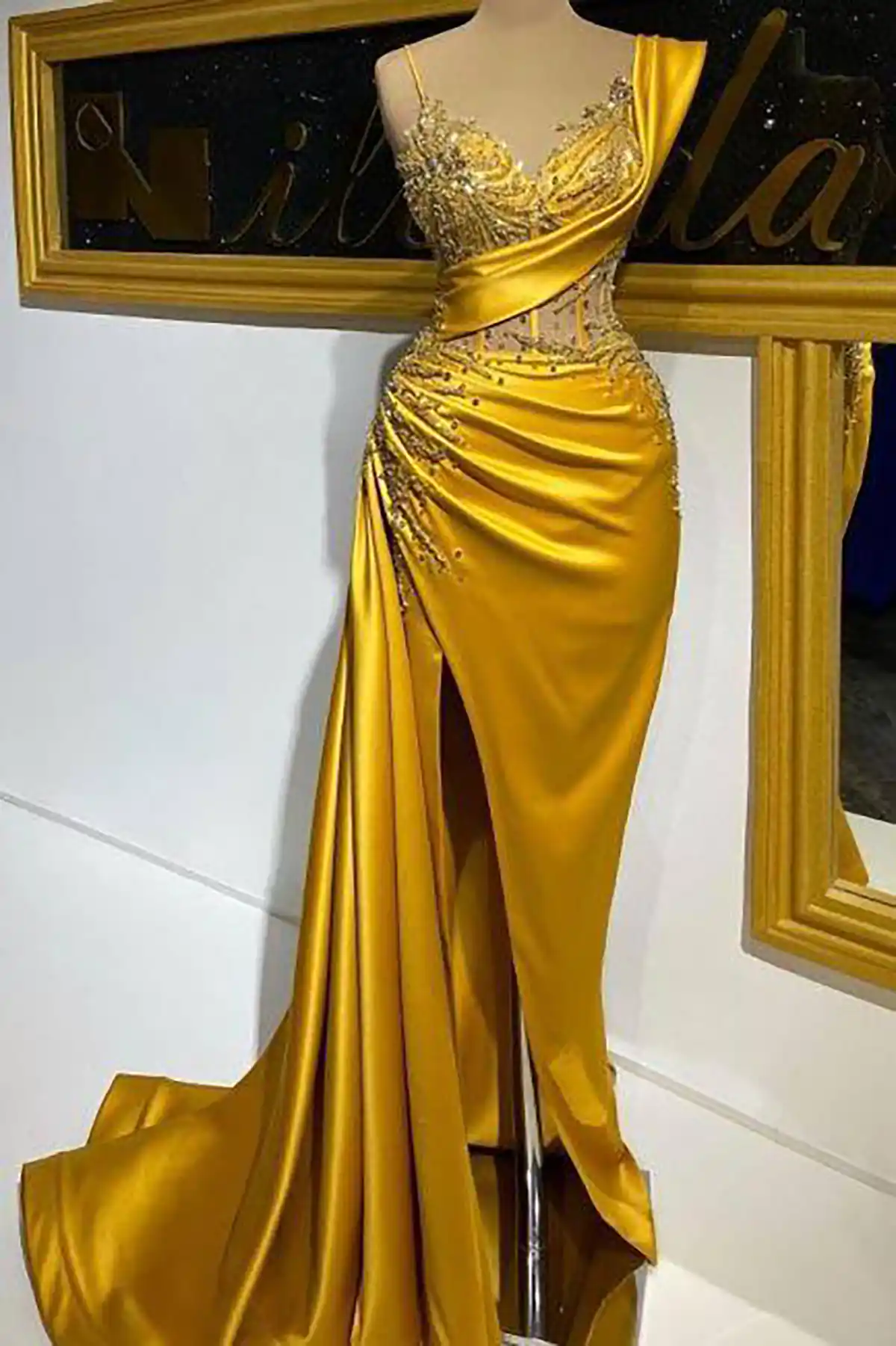 لباس مجلسی ساده و شیک زنانه جدید
