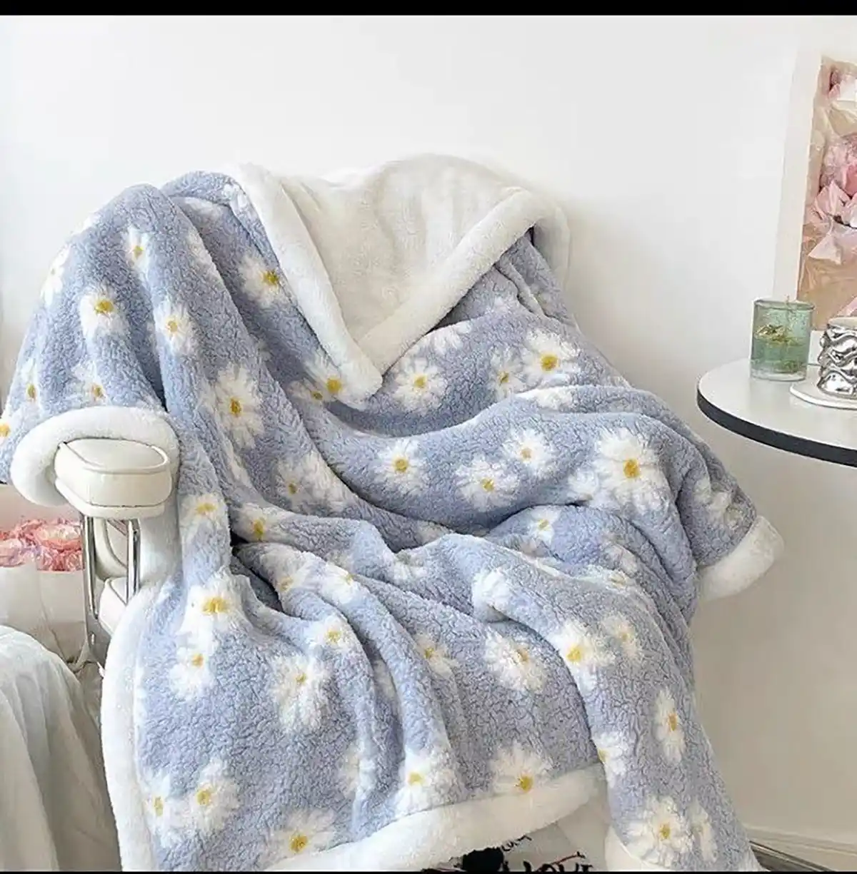 پتو مسافرتی متری برای روی مبل
