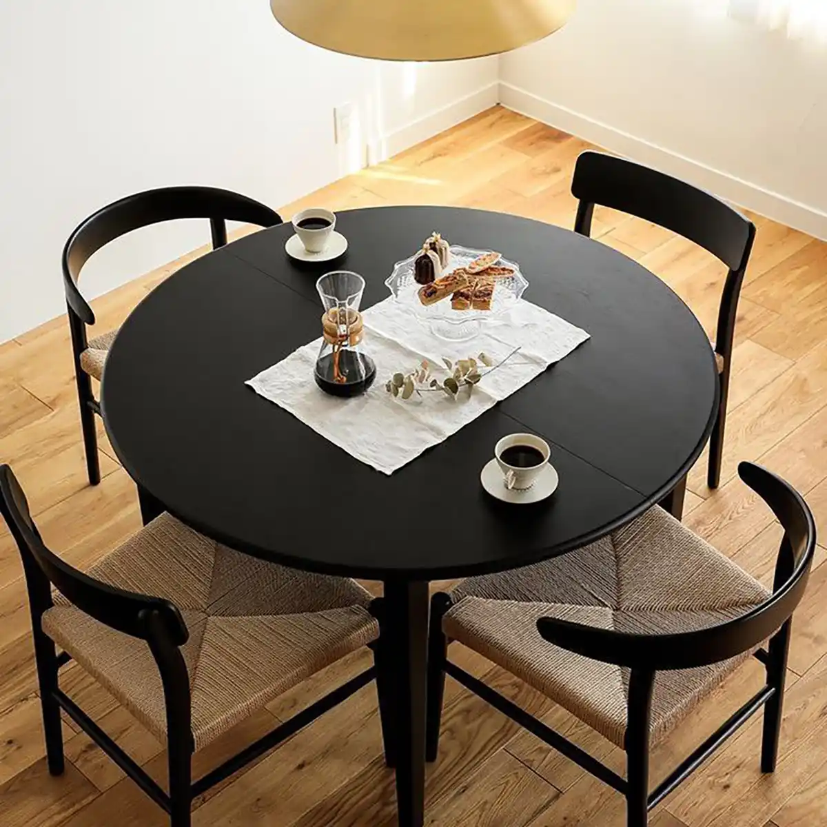 میز ناهار خوری کلاسیک
