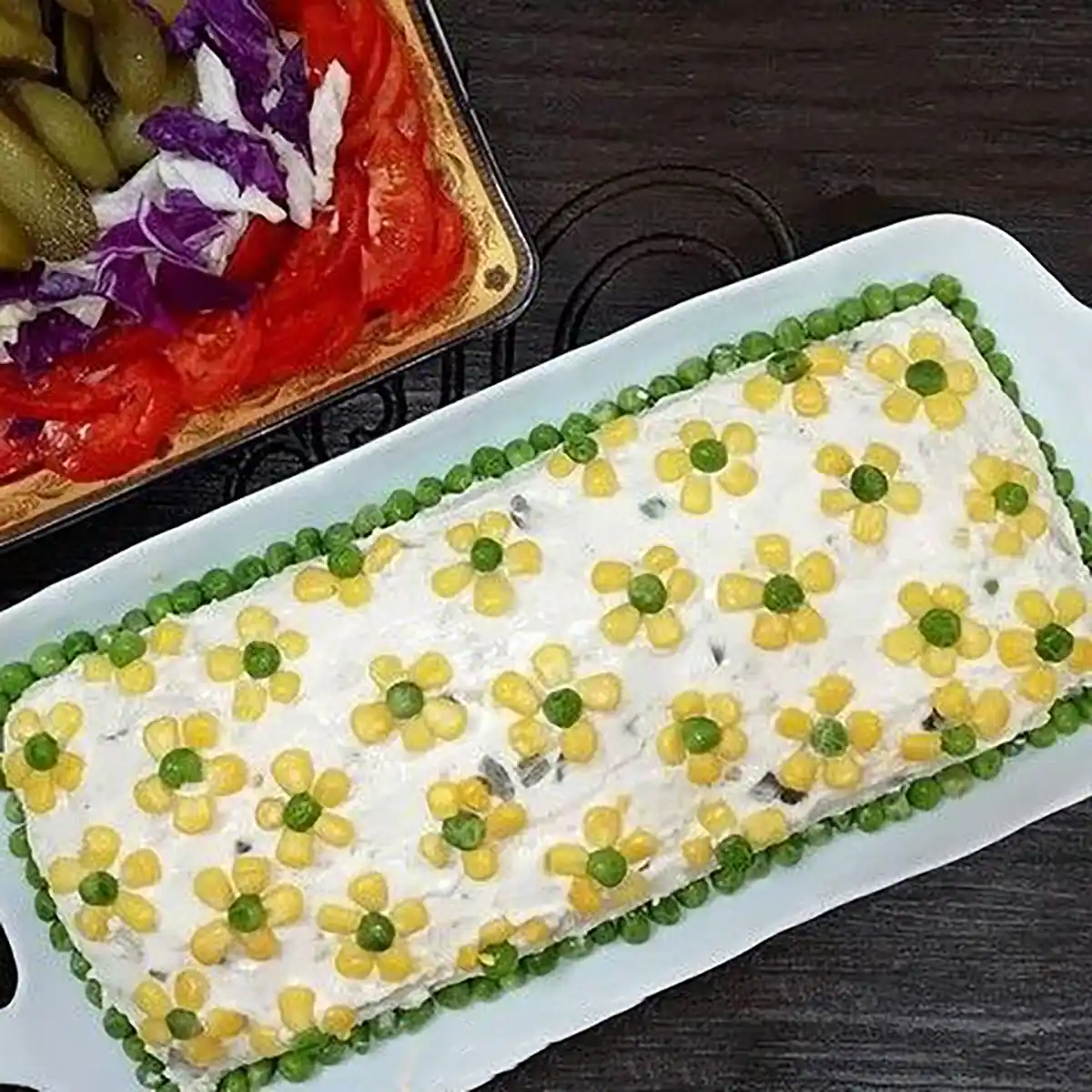 تزیین سالاد الویه ساده و شیک برای مدرسه