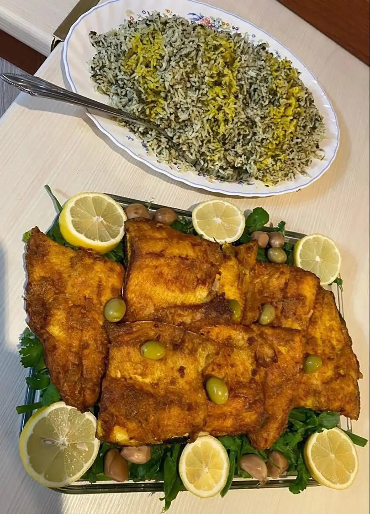 کنار ماهی چی سرو کنیم
