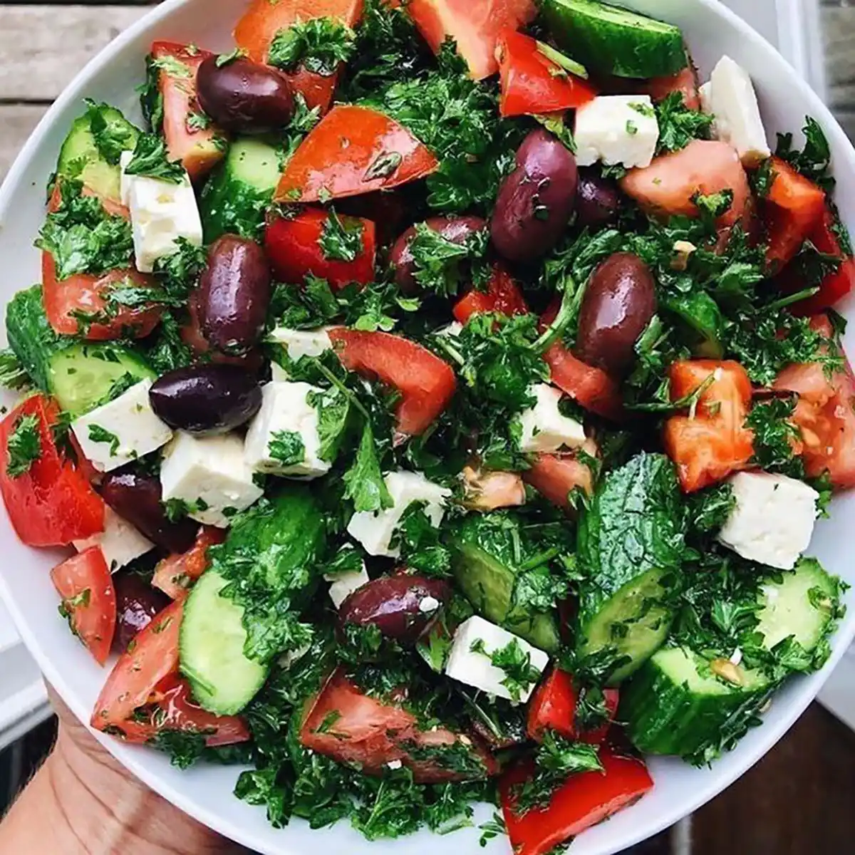سالاد خوشحال رژیمی