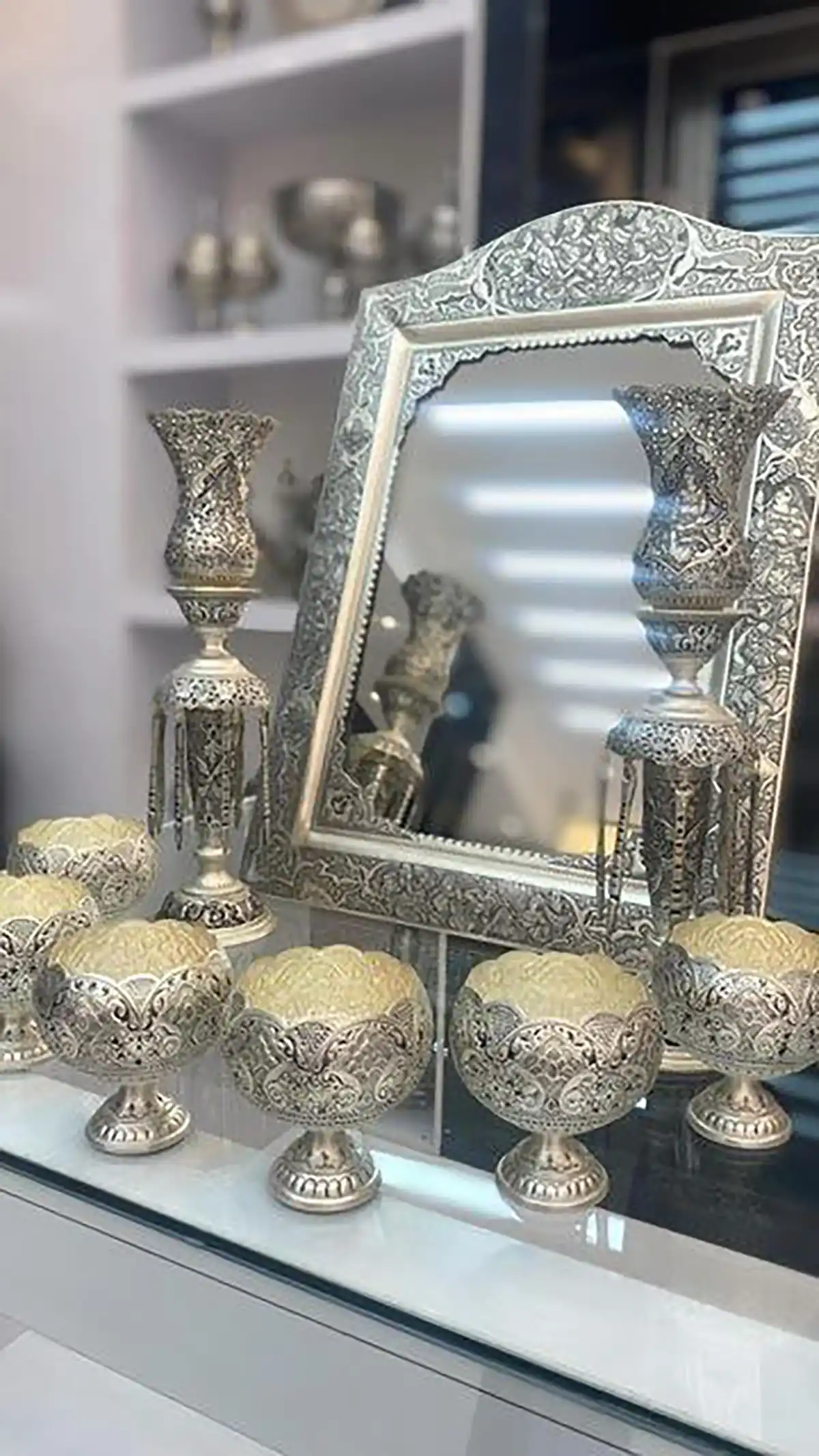 آینه و شمعدان کریستال عروس
قیمت آینه شمعدان عروس دیجی کالا
آینه شمعدان مدرن
آینه شمعدان برنز
آینه شمعدان نقره اصفهان با قیمت
آینه شمعدان کوچک
