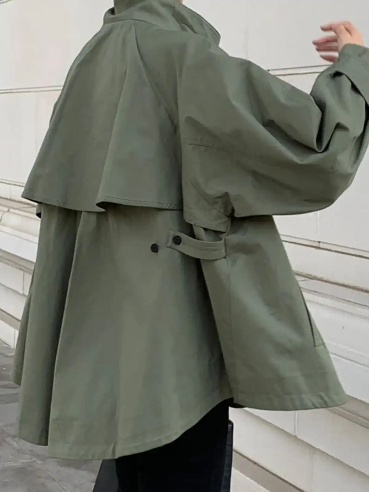 بارانی زنانه کوتاه 