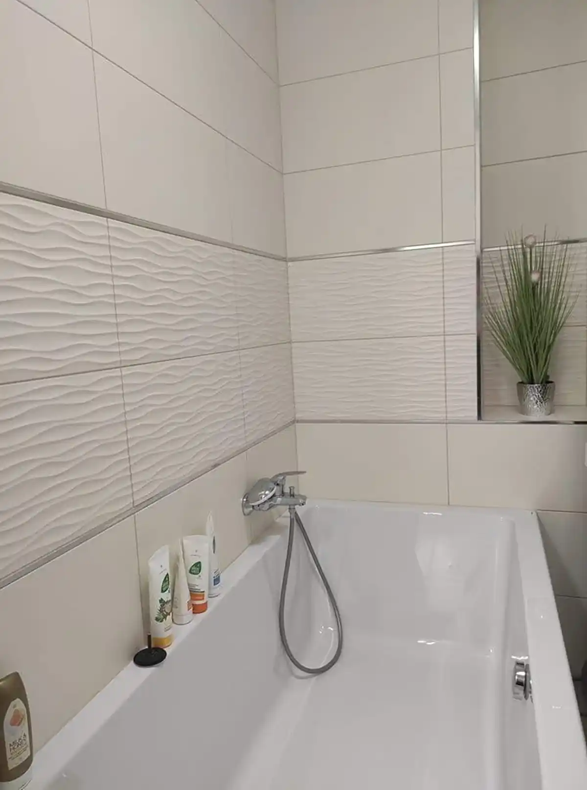 طرح سرامیک حمام و دستشویی