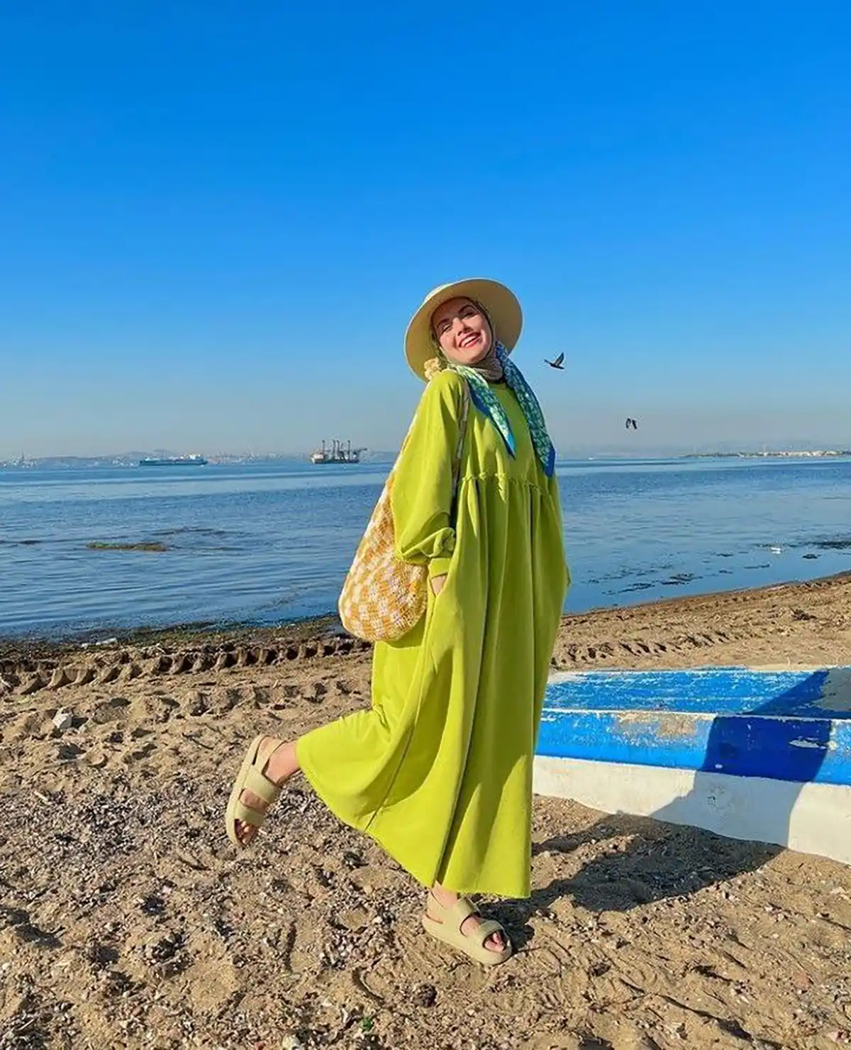 پیراهن ساحلی جذاب 