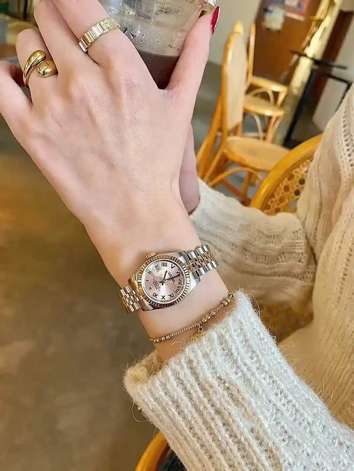 ساعت مچی لاکچری زنانه