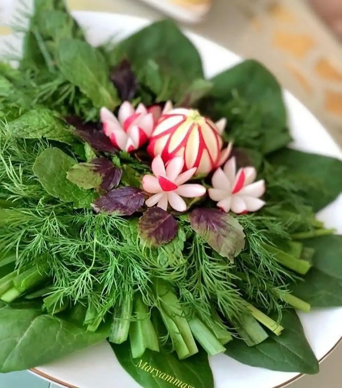 تزیین سبزی خوردن برای سفره عقد تزیین سبزی خوردن در سبد تزیین سبزی خوردن برای سفره افطار تزیین سبزی خوردن تک نفره تزیین سبزی خوردن ساده تزیین سبزی خوردن با تربچه 