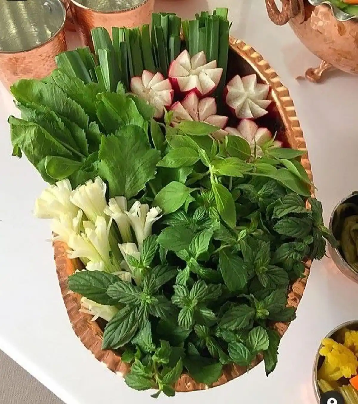 تزیین سبزی خوردن برای سفره عقد تزیین سبزی خوردن در سبد تزیین سبزی خوردن برای سفره افطار تزیین سبزی خوردن تک نفره تزیین سبزی خوردن ساده تزیین سبزی خوردن با تربچه 