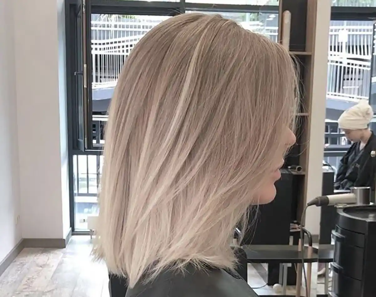 بالیاژ مو مشکی بدون دکلره
هزینه بالیاژ مو
مدل بالیاژ موی کوتاه
رنگ موی بالیاژ جدید
رنگ مو بالیاژ دودی
رنگ مو بالیاژ نسکافه ای
