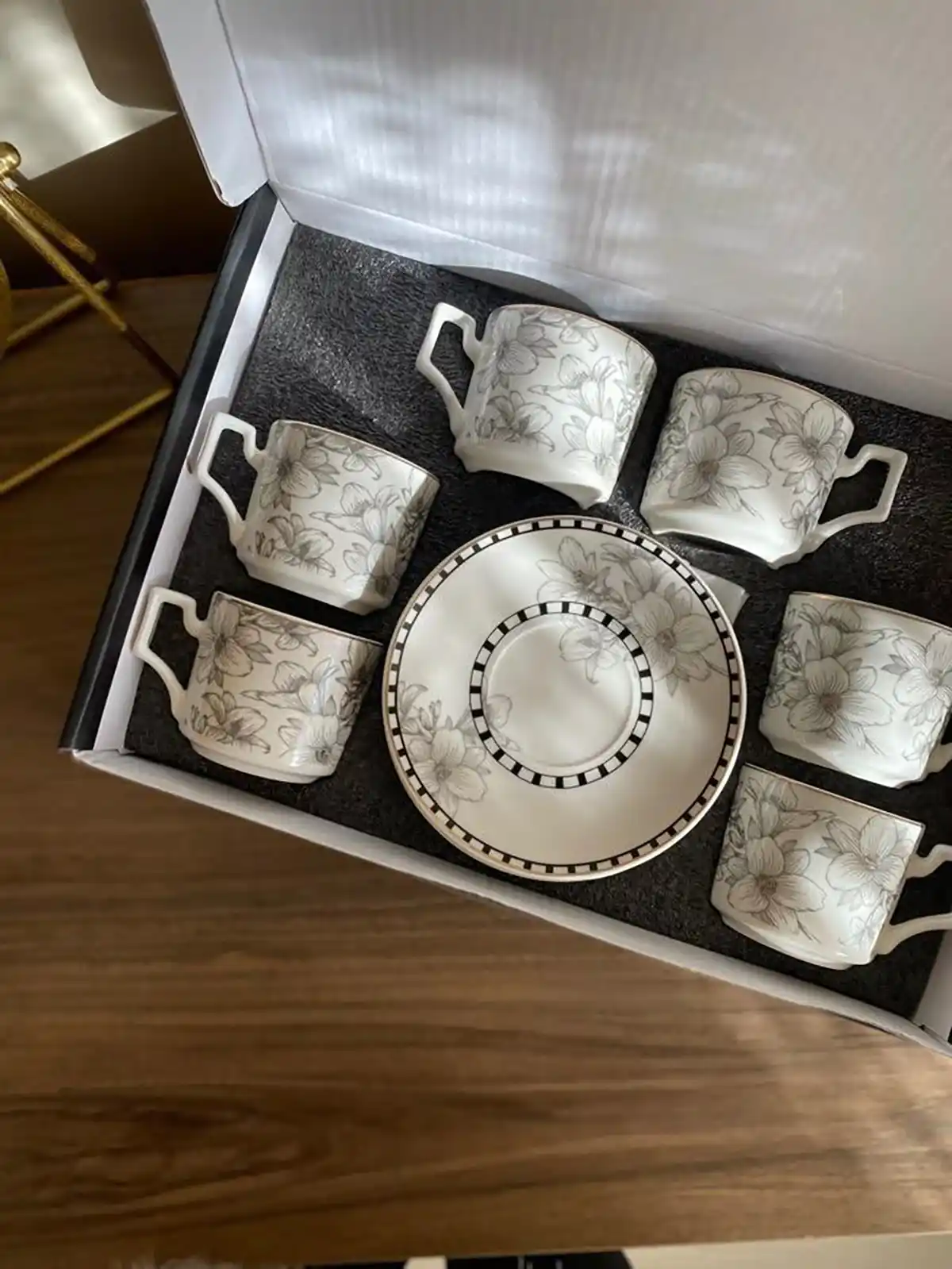 سرویس قهوه خوری 
