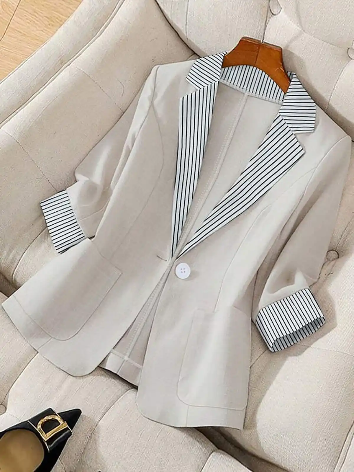 مانتو کوتاه زنانه