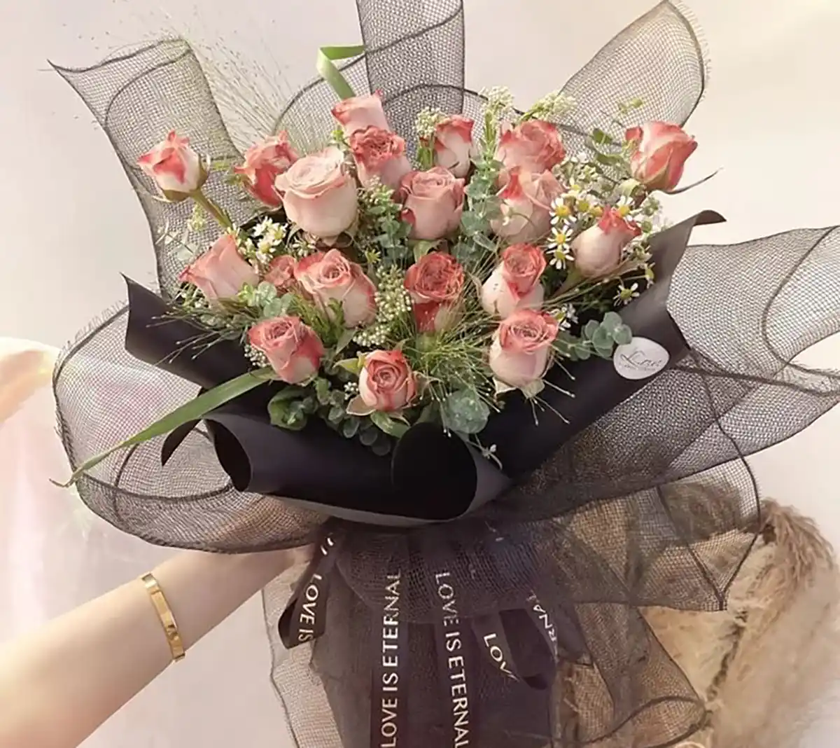  دسته گل کوچک برای هدیه
دسته گل ساده و شیک
عکس دسته گل زیبا برای هدیه
دسته گل خاص
دسته گل کوچک و شیک
عکس دسته گل طبیعی

