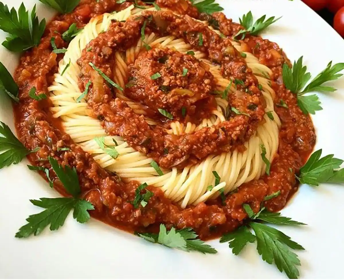 تزیین غذای سنتی برای مدرسه
تزیین غذا برای مدرسه
تزیین غذا برنج و مرغ
تزیین غذا برای مهمانی
زیباترین تزیین غذا
تزیین غذا و سفره آرایی

