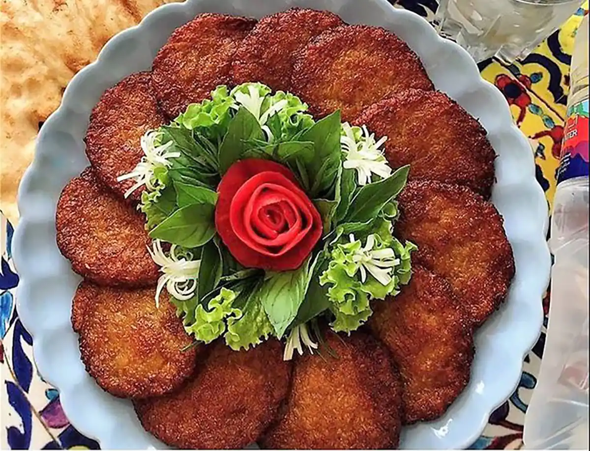 تزیین غذای سنتی برای مدرسه
تزیین غذا برای مدرسه
تزیین غذا برنج و مرغ
تزیین غذا برای مهمانی
زیباترین تزیین غذا
تزیین غذا و سفره آرایی

