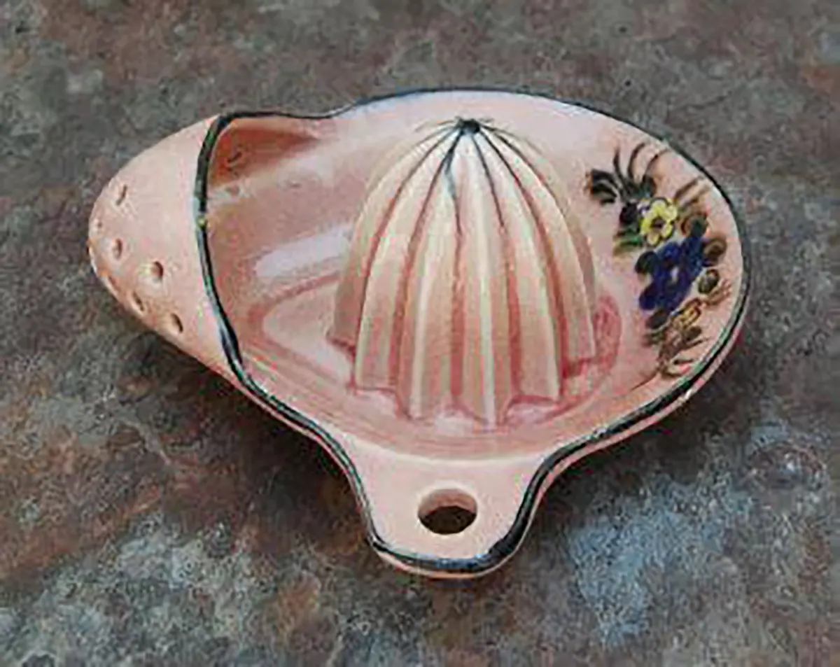 
آبمیوه گیری دستی پلاستیکی
آب میوه گیری دستی دیجی کالا
آب میوه گیری دستی قدیمی
آبمیوه گیری دستی برقی
قیمت آب انار گیری دستی اهرمی دیجی کالا
