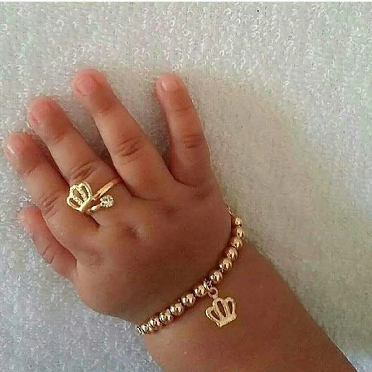 دستبند طلای نوزادی