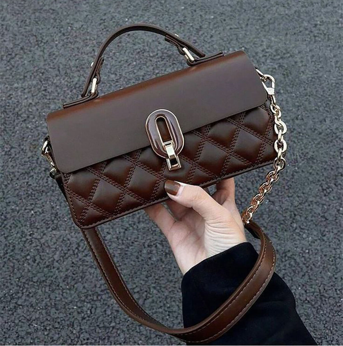 کیف شکلاتی
