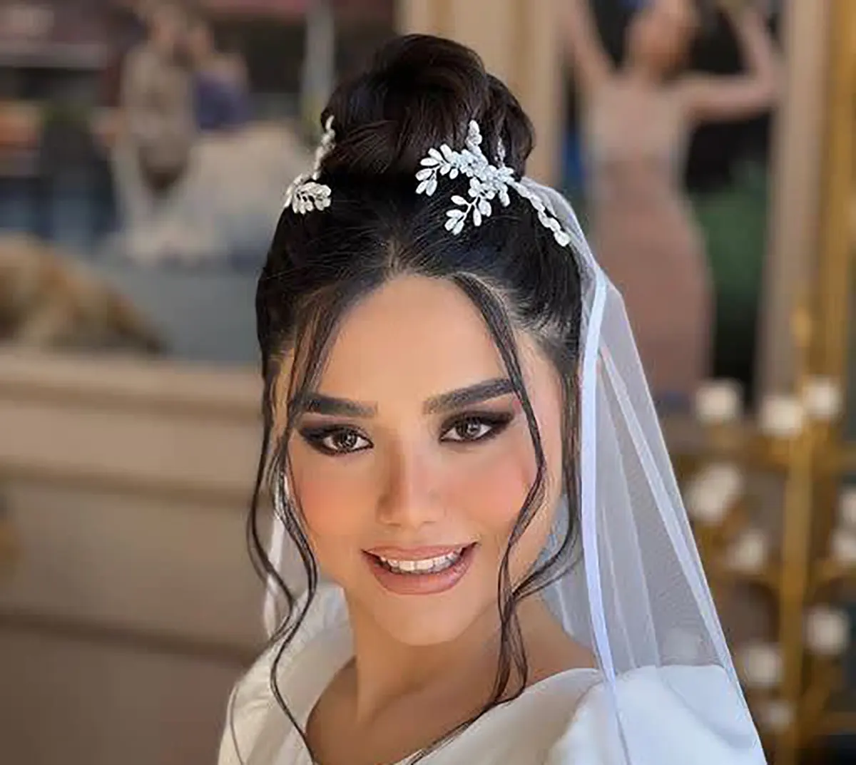 آرایش غلیظ عروس ایرانی