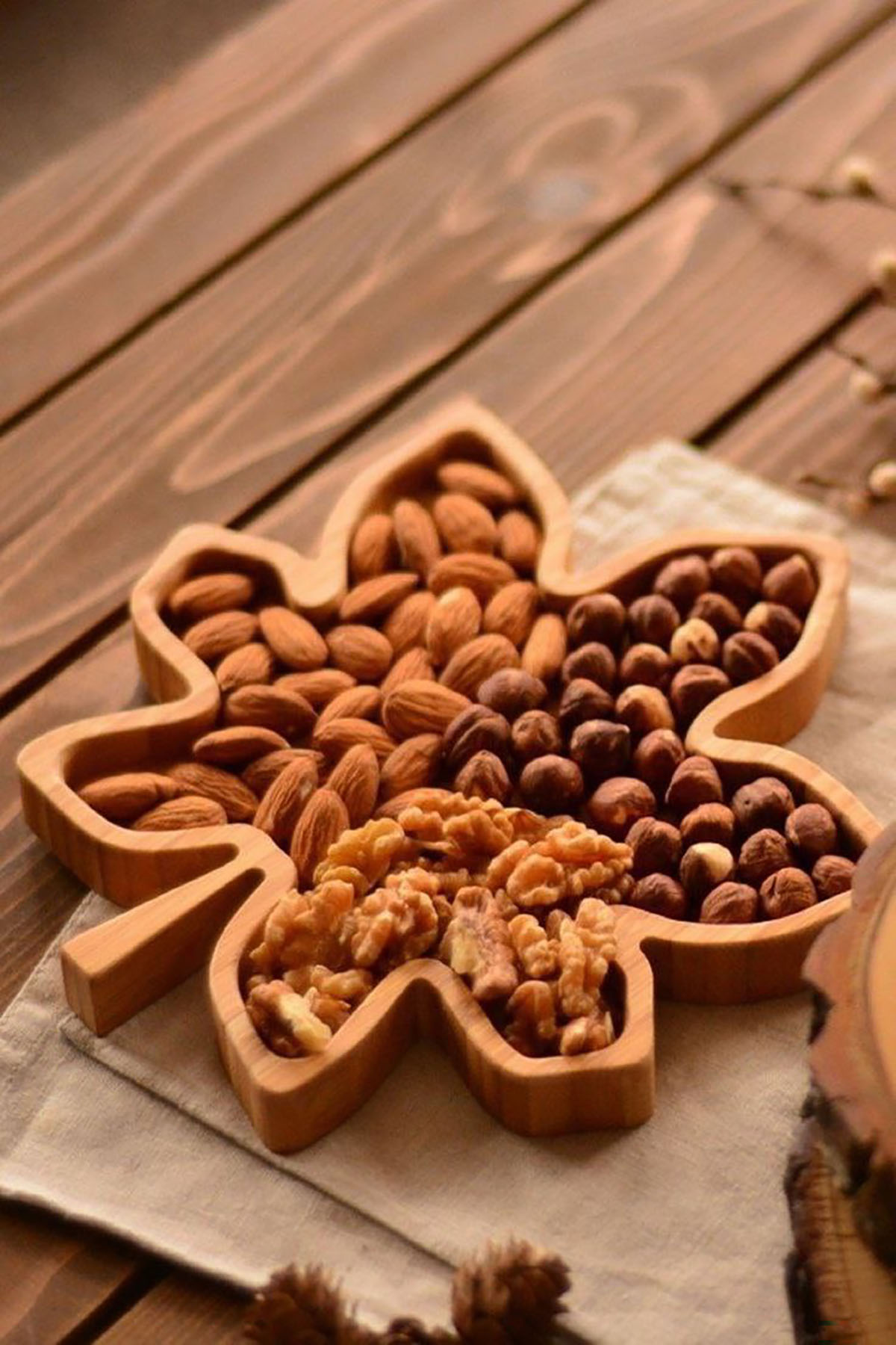 عکس اردو خوری چوبی
